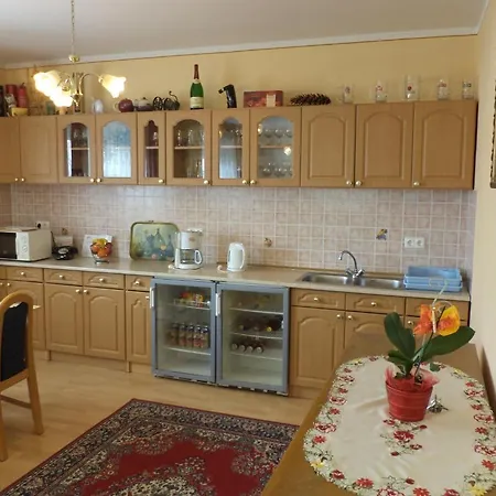 Πανσιόν Herkules Panzio 3*