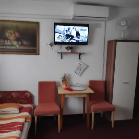 Πανσιόν Herkules Panzio 3*