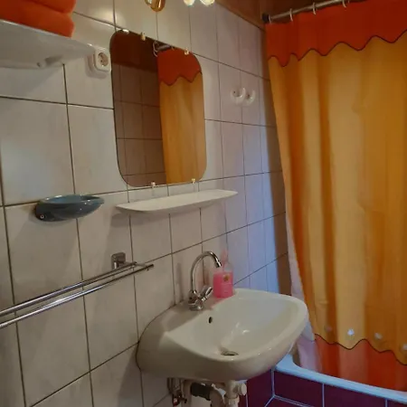 Herkules Panzio 3*