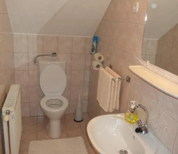 Herkules Panzio Gæstehus 3*